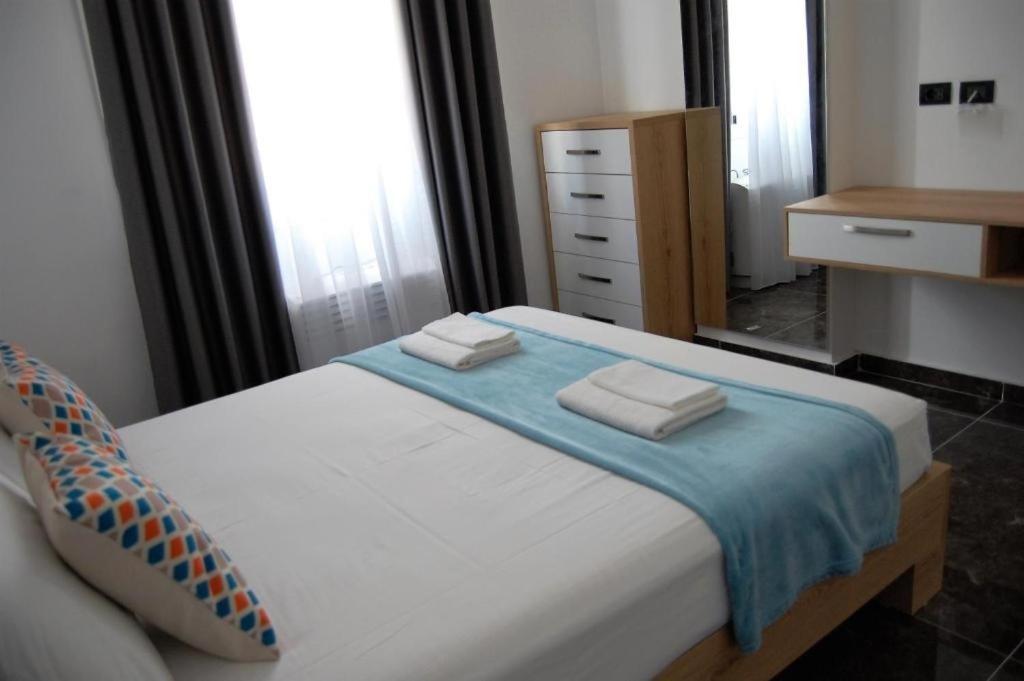 Beach Apartments Era Орикум Экстерьер фото