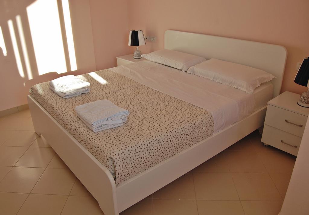 Beach Apartments Era Орикум Экстерьер фото